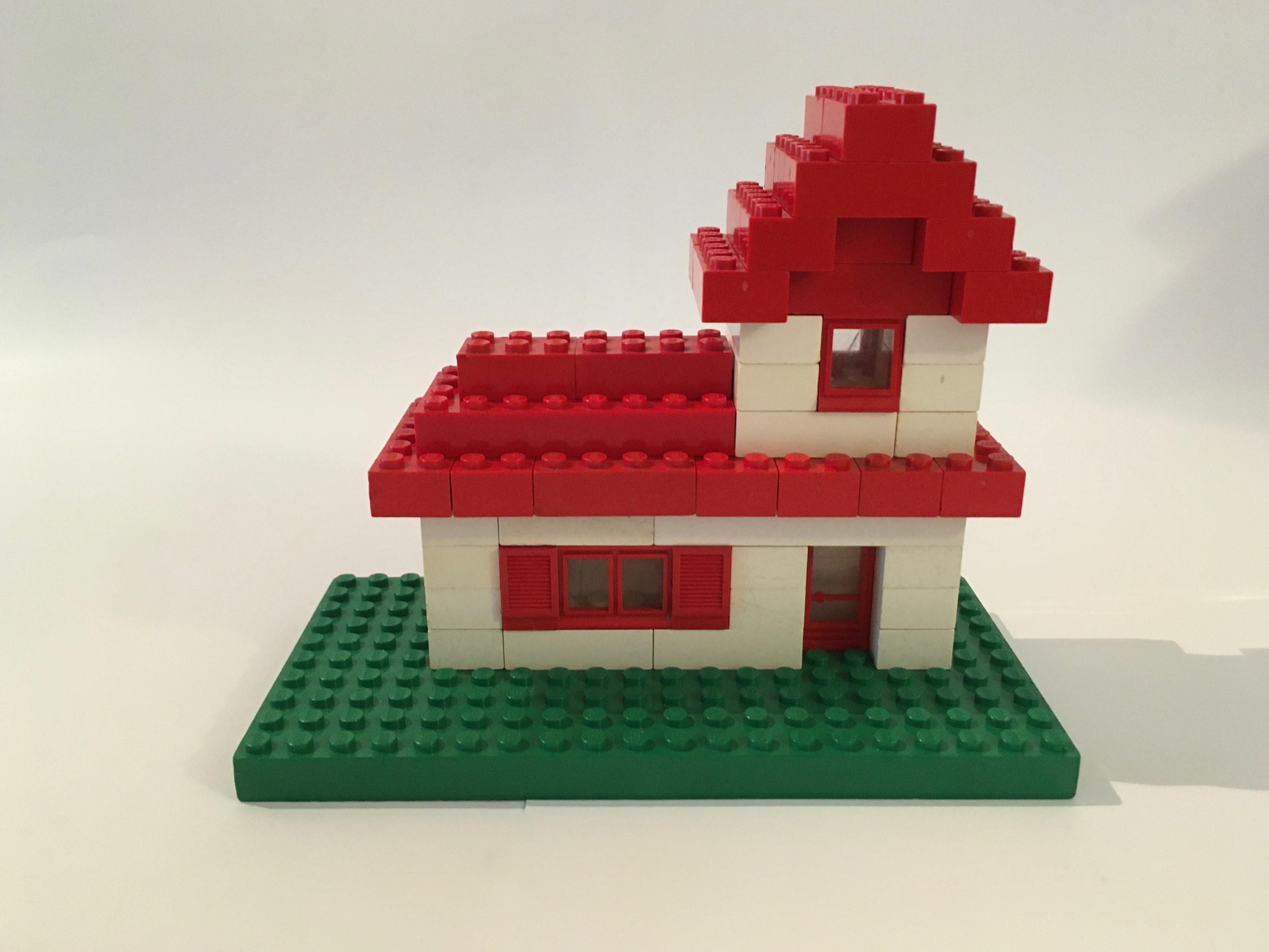 Basic Building Set LEGO set (#011-1, 1968)