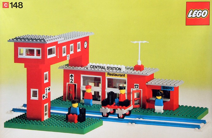 Central Station LEGO set (#148-1, 1975)
