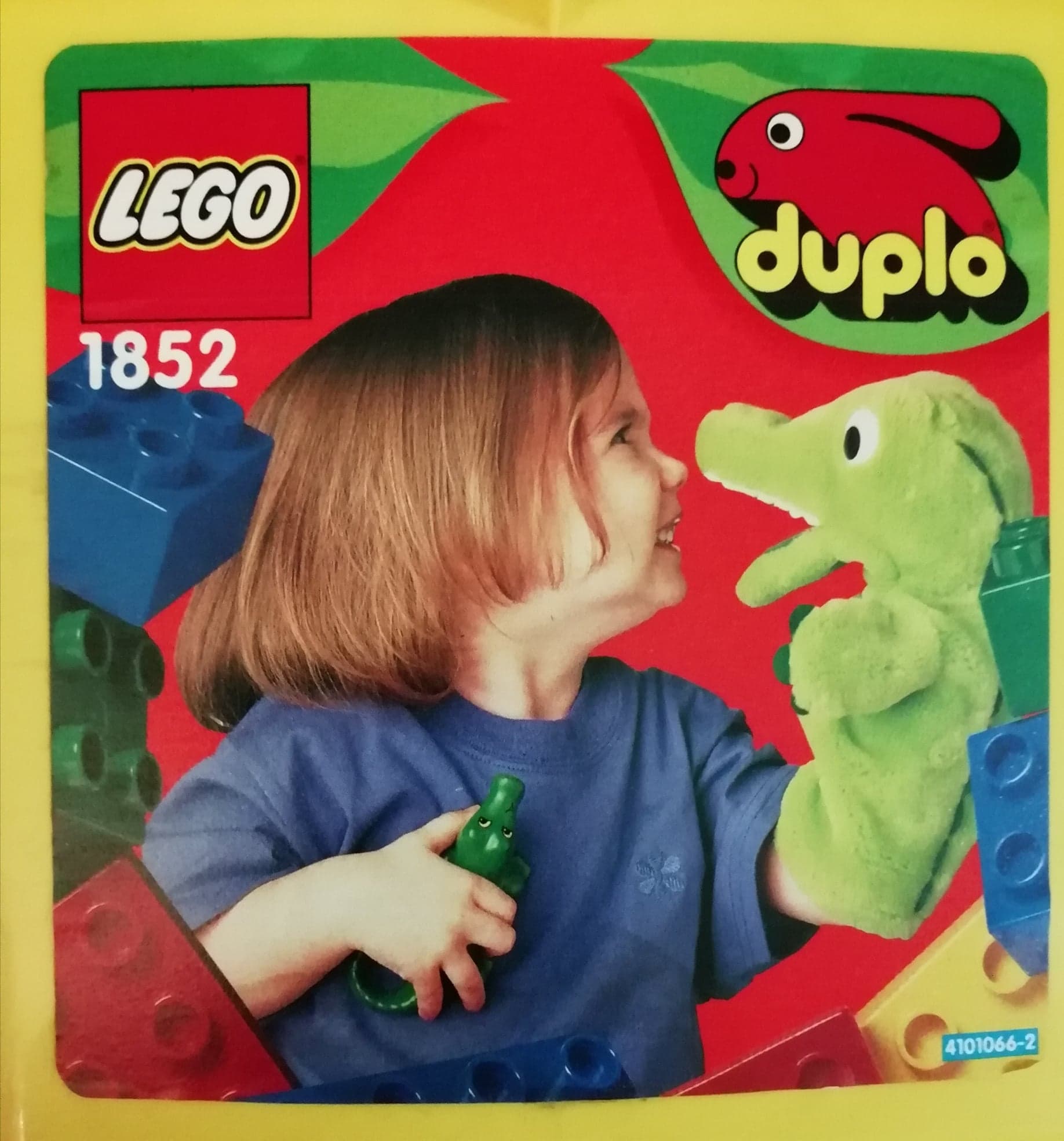 Crocodile Bucket LEGO Basic Set set (#1852-1, 1995)