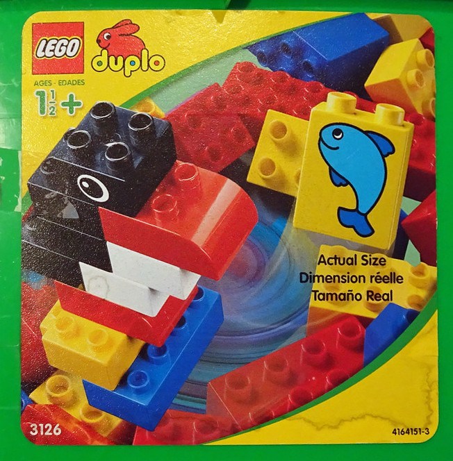 Green Bucket LEGO Basic Set set (#3126-1, 2001)