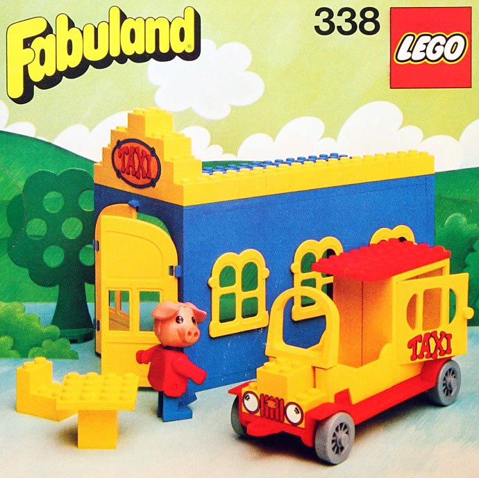 Blondi the Pig and Taxi Station LEGO set (#338-2, 1979)