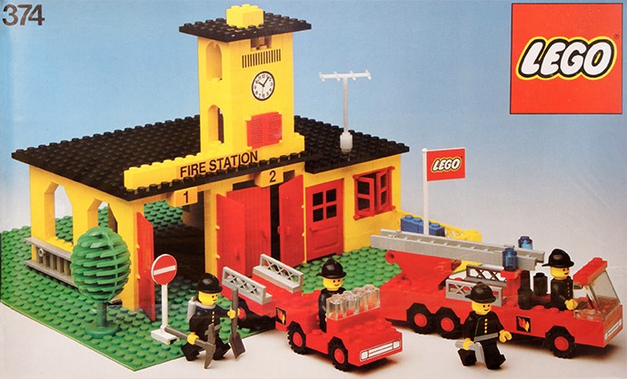 Fire Station LEGO set (#374-1, 1978)