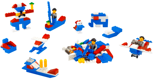 Fun and Adventure LEGO Creator set (#4023-1, 2003)