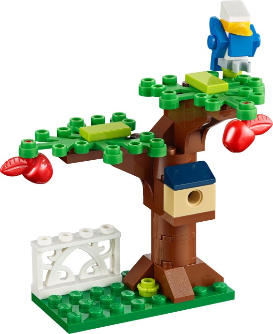 Apple Tree LEGO Monthly Mini Model Build set (#40400-1, 2020)