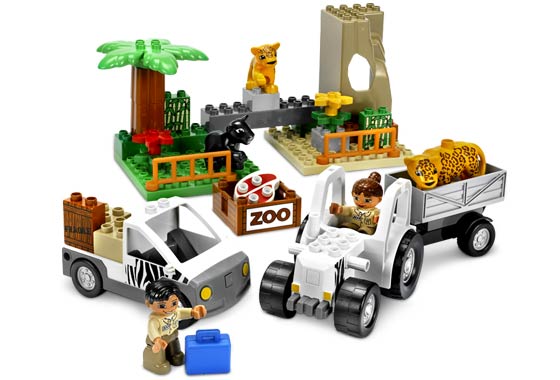 Zoo Vehicles LEGO Legoville set (#4971-1, 2006)