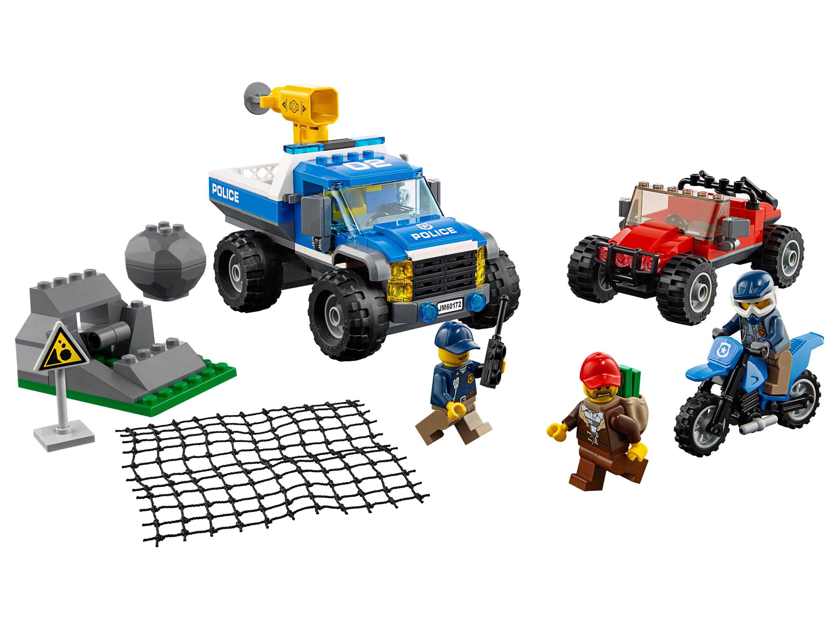 Dirt Road Pursuit LEGO Police set (#60172-1, 2018)