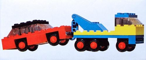 Tow Truck and Car LEGO set (#651-1, 1972)