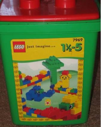XL Bucket LEGO Basic Set set (#7969-1, 2001)