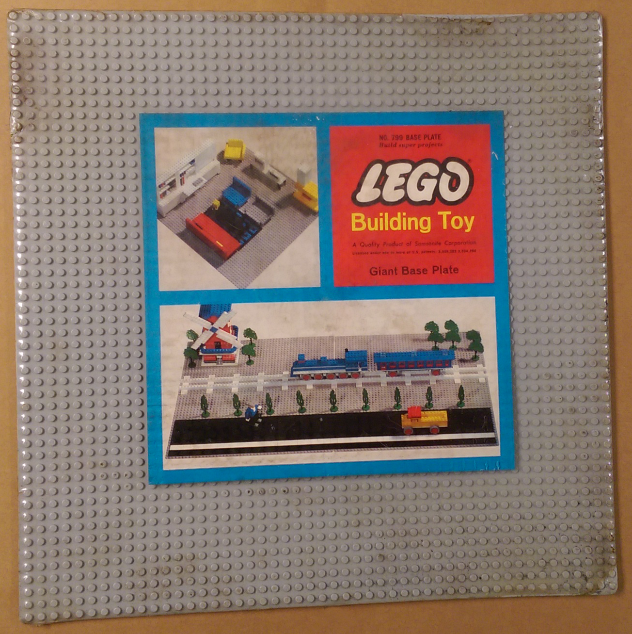 Giant Base Plate LEGO set (#799-2, 1965)