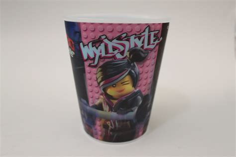 The Lego Movie Tumbler - Wyldstyle LEGO Houseware set (#TUMBLER-7, 2014)